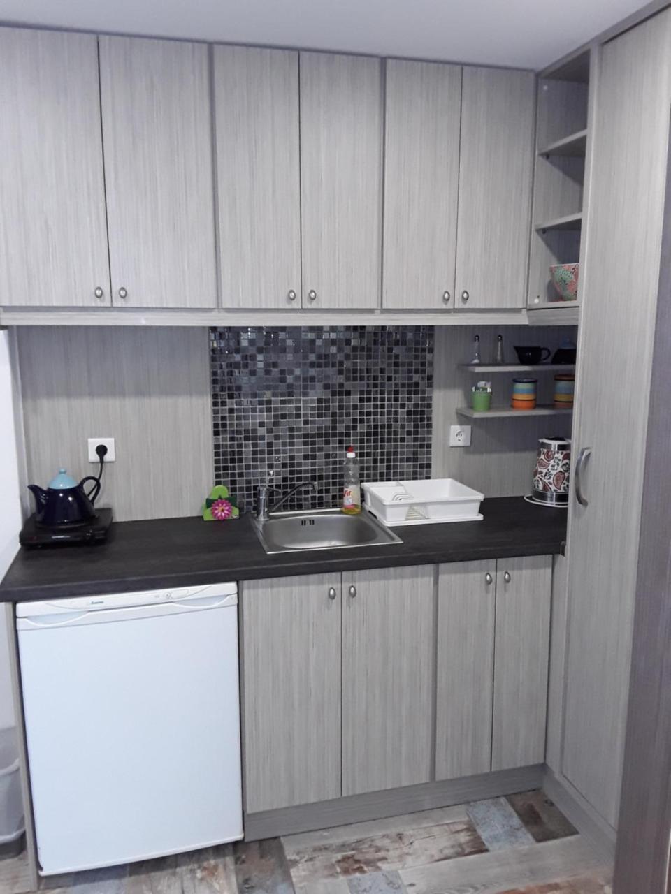 Kamári Azalea Hotel מראה חיצוני תמונה
